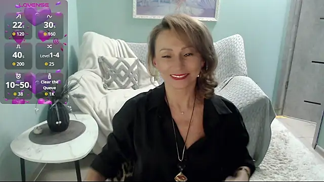 HornyMilf 777 online show from 09-30-25, 05:46