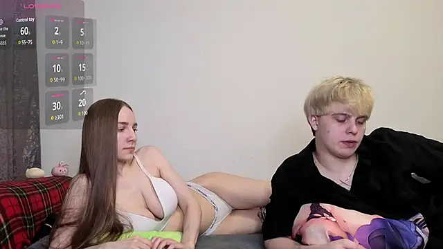 Emily and Ilumi online show from 03-20-26, 04:30