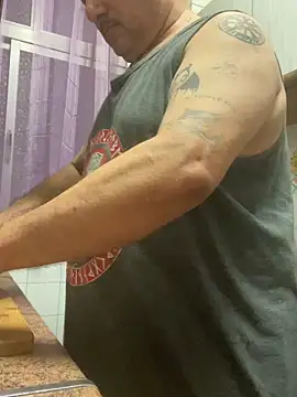 Russirayu online show from 10-31-25, 07:54