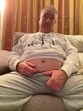 Russirayu online show from 12-14-25, 10:37