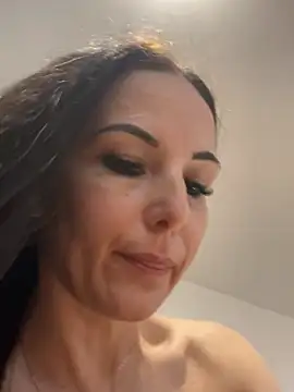 Snapshot of Carla_Angel chatting on 02-21-26, 02:41 Carla Angel online show from 02-21-26, 02:41