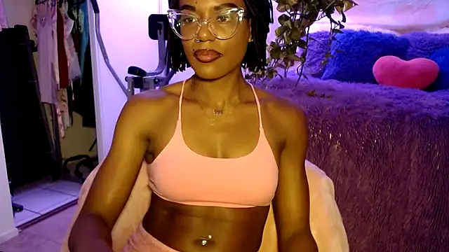 Snapshot of CocoSage chatting on 06-17-26, 05:40 CocoSage online show from 06-17-26, 05:40