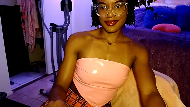 CocoSage online show from 05-06-26, 05:44