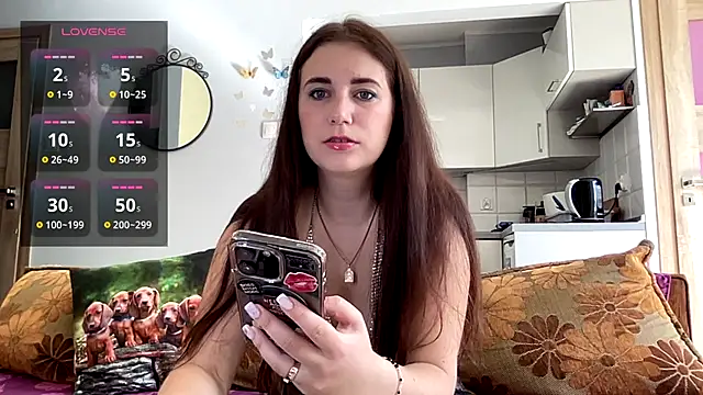Snapshot of Teylor_Love chatting on 09-19-25, 11:25 Teylor Love online show from 09-19-25, 11:25