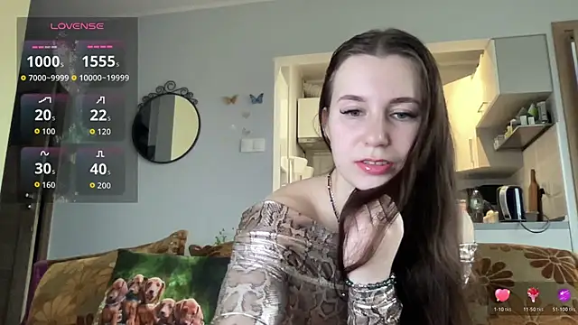 Snapshot of Teylor_Love chatting on 02-24-26, 01:23 Teylor Love online show from 02-24-26, 01:23