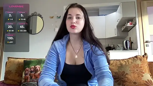 Snapshot of Teylor_Love chatting on 01-29-25, 01:28 Teylor Love online show from 01-29-25, 01:28