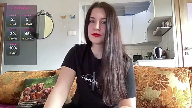 Snapshot of Teylor_Love chatting on 02-25-25, 12:27 Teylor Love online show from 02-25-25, 12:27