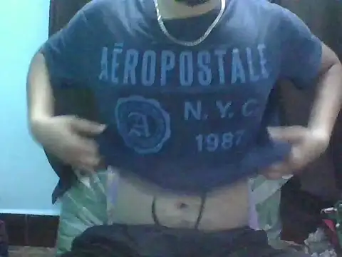 Snapshot of 8inchlegendbro chatting on 06-07-26, 04:56 8inchlegendbro online show from 06-07-26, 04:56