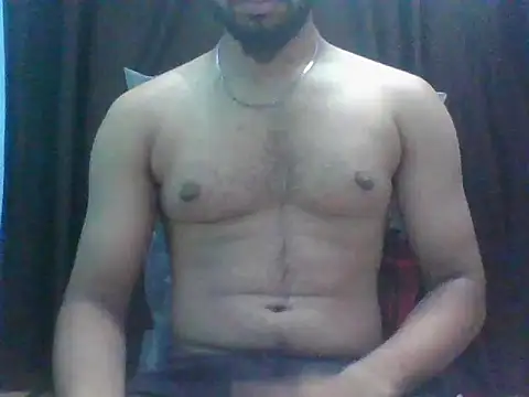 Snapshot of 8inchlegendbro chatting on 07-24-26, 04:14 8inchlegendbro online show from 07-24-26, 04:14