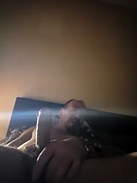 antoniox1978 online show from 12-04-25, 04:39