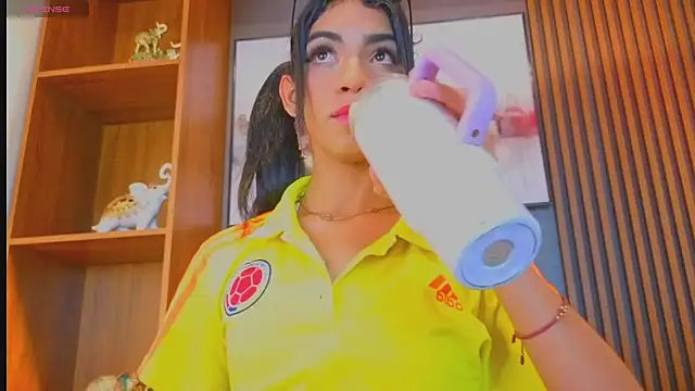 Alahia Rodriguez online show from 07-03-26, 08:15