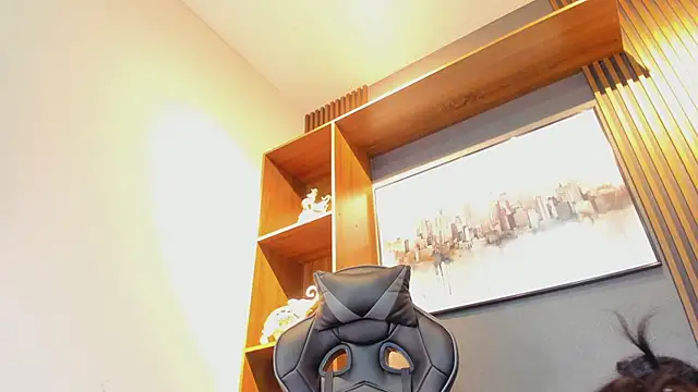 Alahia Rodriguez online show from 02-06-26, 07:21