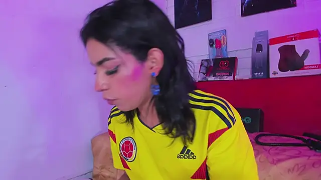 Alahia Rodriguez online show from 03-21-25, 01:56