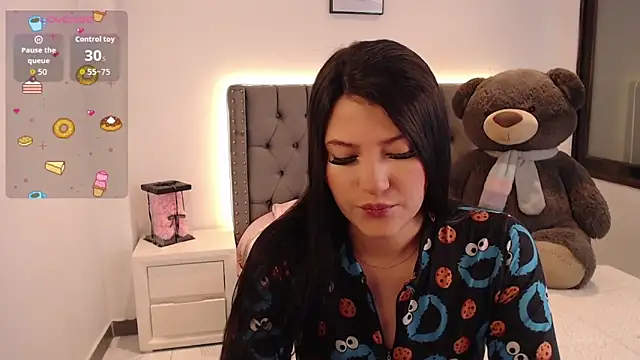 Nicols66 online show from 11-12-25, 09:29