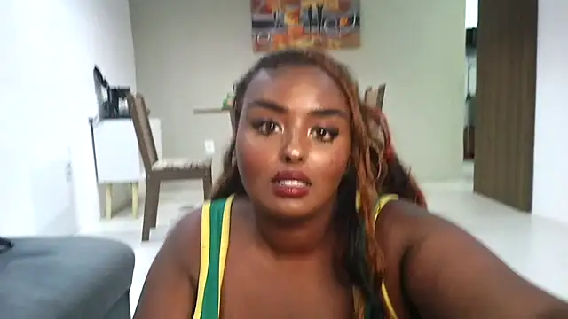 SiminFox online show from 06-14-26, 02:24