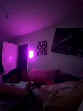 MimiLiciax online show from 10-19-25, 05:05