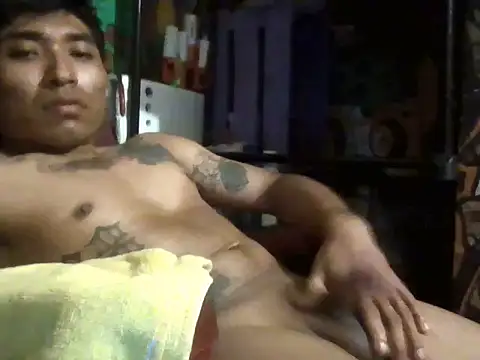 Snapshot of Tonyada18 chatting on 02-28-26, 11:54 Tonyada18 online show from 02-28-26, 11:54