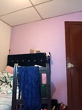 Snapshot of EllisW8 chatting on 03-29-26, 11:23 EllisW8 online show from 03-29-26, 11:23