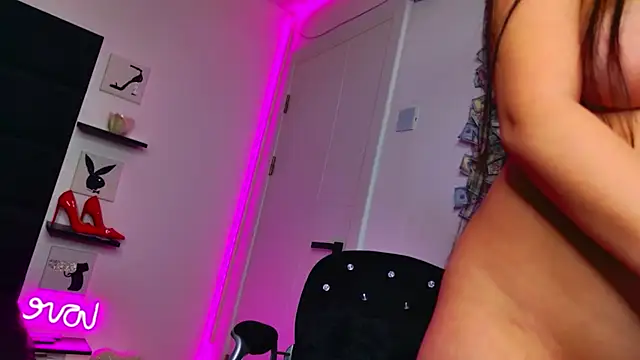 MissAmeliaa online show from 05-02-26, 01:05