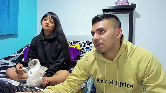 2ScarletandRyan8 online show from 03-19-25, 10:00