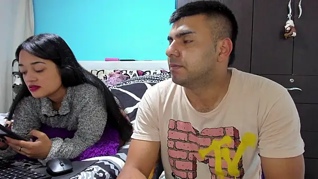 2ScarletandRyan8 online show from 03-03-26, 10:00