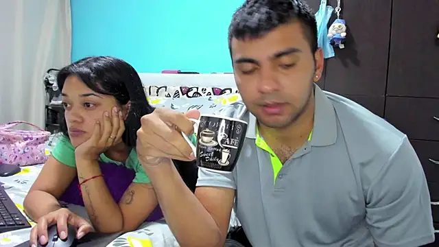 2ScarletandRyan8 online show from 04-04-26, 10:00