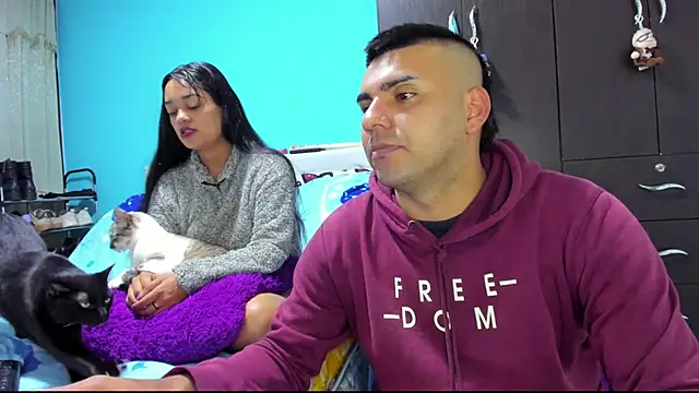 2ScarletandRyan8 online show from 12-23-25, 10:03