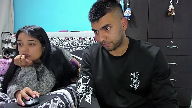 2ScarletandRyan8 online show from 03-12-26, 09:57