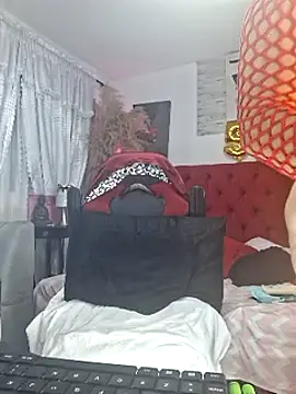 evelin hott online show from 03-11-25, 01:48