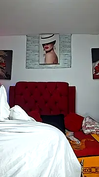 evelin hott online show from 12-21-25, 03:19