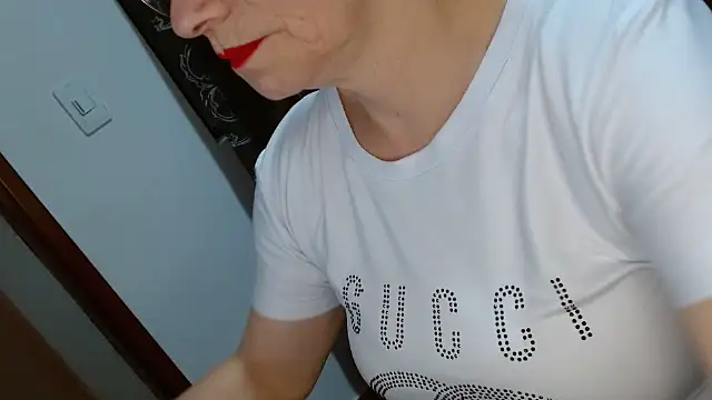 Snapshot of asleycavta chatting on 11-13-25, 06:01 asleycavta online show from 11-13-25, 06:01