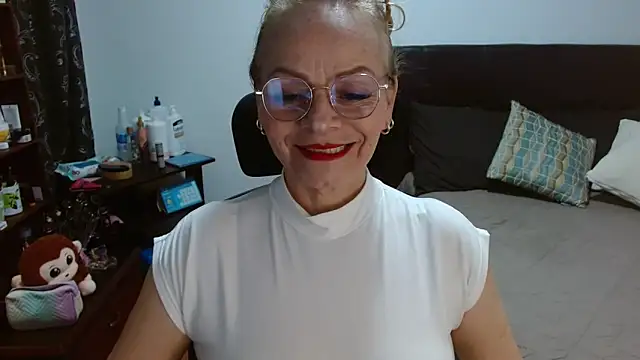 Snapshot of asleycavta chatting on 11-23-25, 12:20 asleycavta online show from 11-23-25, 12:20