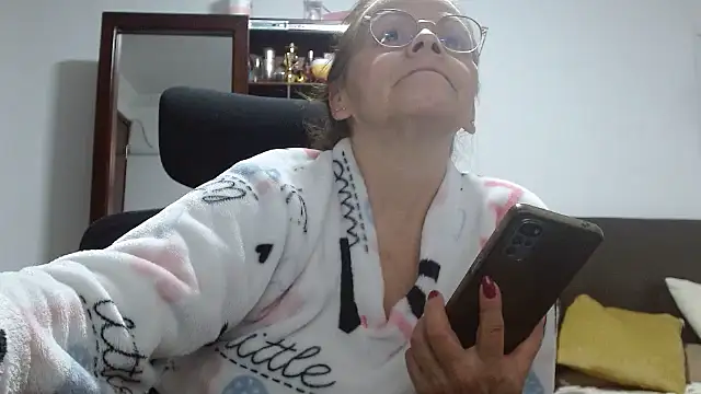 Snapshot of asleycavta chatting on 09-24-25, 01:24 asleycavta online show from 09-24-25, 01:24