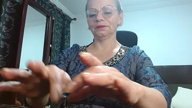 Snapshot of asleycavta chatting on 11-26-25, 11:49 asleycavta online show from 11-26-25, 11:49