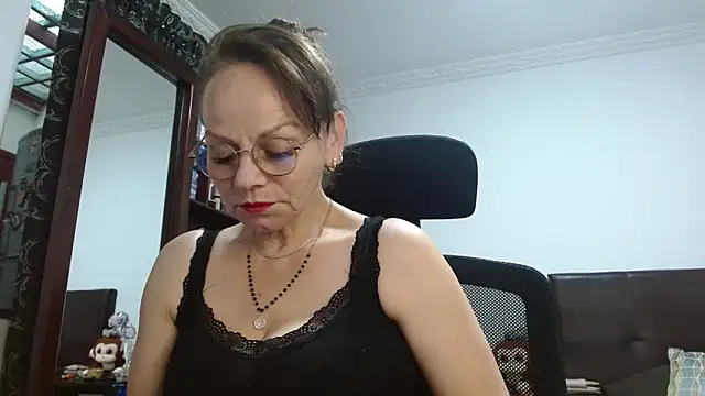 Snapshot of asleycavta chatting on 02-11-26, 07:25 asleycavta online show from 02-11-26, 07:25