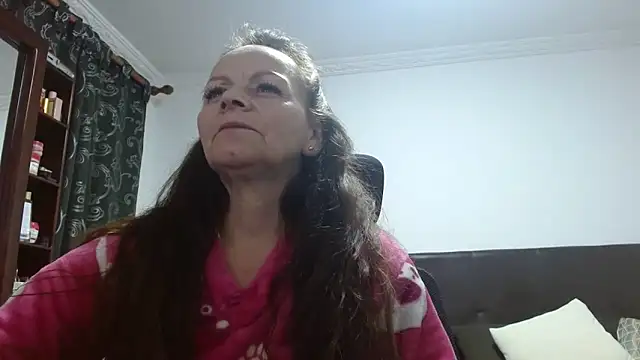 Snapshot of asleycavta chatting on 10-16-25, 02:09 asleycavta online show from 10-16-25, 02:09