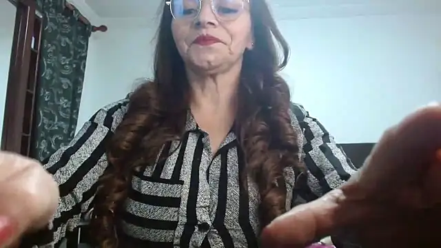 Snapshot of asleycavta chatting on 10-25-25, 02:11 asleycavta online show from 10-25-25, 02:11