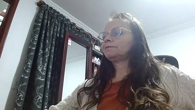 Snapshot of asleycavta chatting on 02-05-26, 05:53 asleycavta online show from 02-05-26, 05:53