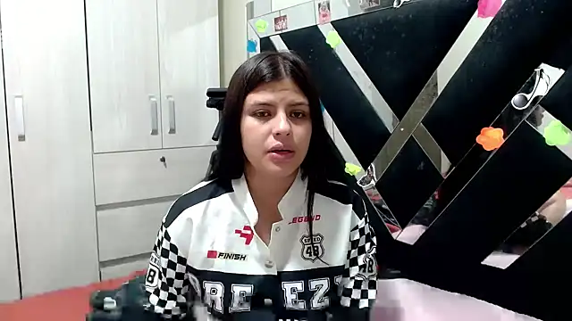 katery wok11 online show from 06-23-26, 12:19