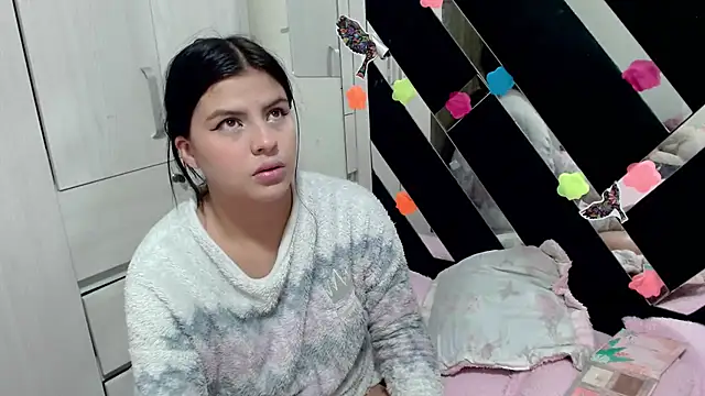 katery wok11 online show from 10-25-25, 06:52