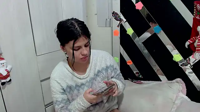 katery wok11 online show from 11-22-25, 07:02