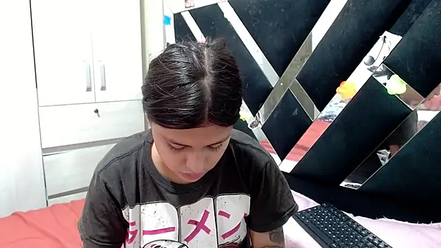 katery wok11 online show from 06-18-26, 10:15
