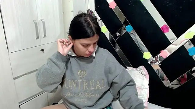 katery wok11 online show from 11-12-25, 06:56