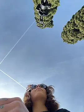 Mia Railey online show from 02-22-26, 01:02