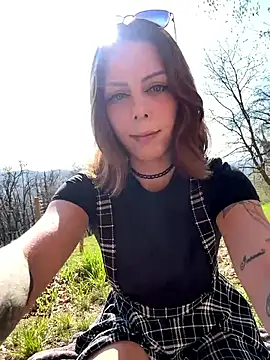 Mia Railey online show from 03-19-26, 02:39