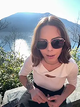 Mia Railey online show from 02-05-26, 12:56