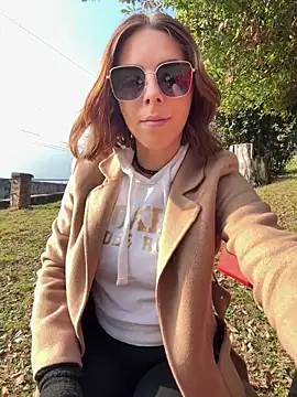 Mia Railey online show from 02-01-26, 01:42