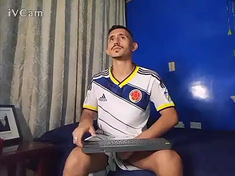 HomeAloneK online show from 11-24-25, 08:31