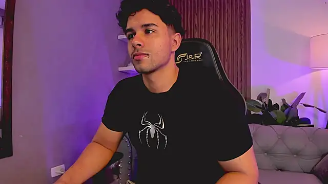 liam collins21 online show from 12-16-25, 11:47