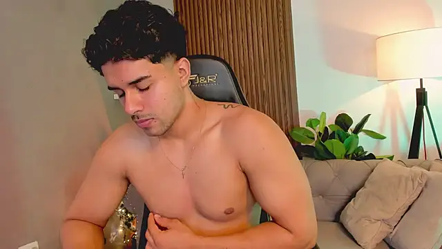 liam collins21 online show from 12-21-25, 12:07